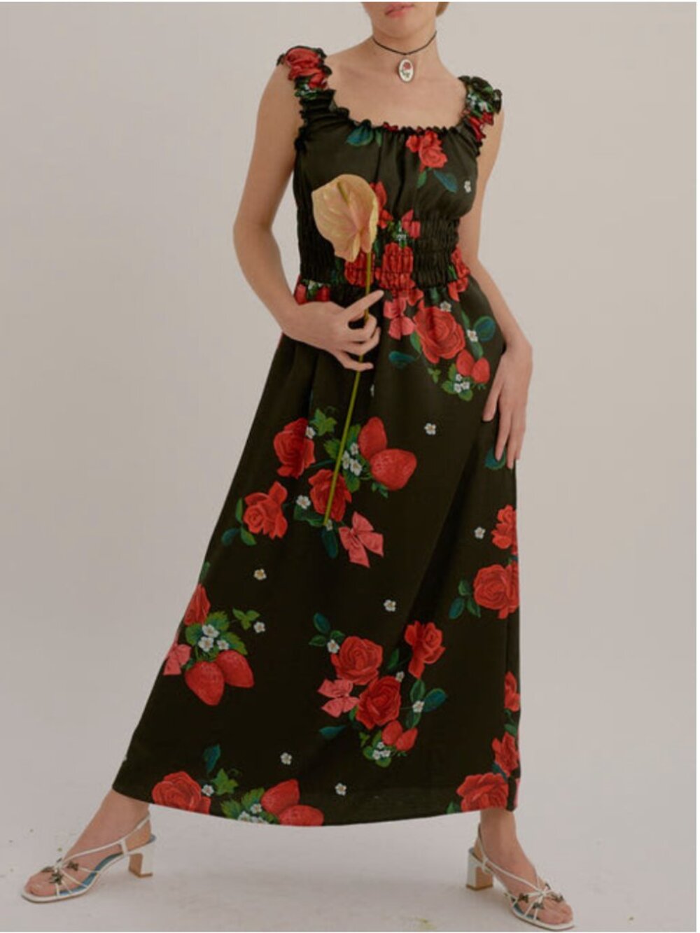 Lisa Says Gah Annie Dress – Rose Party Print – Size Small